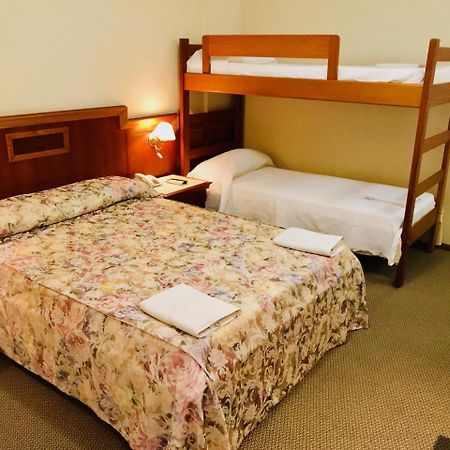 Hotel San Isidro São Gabriel Екстериор снимка