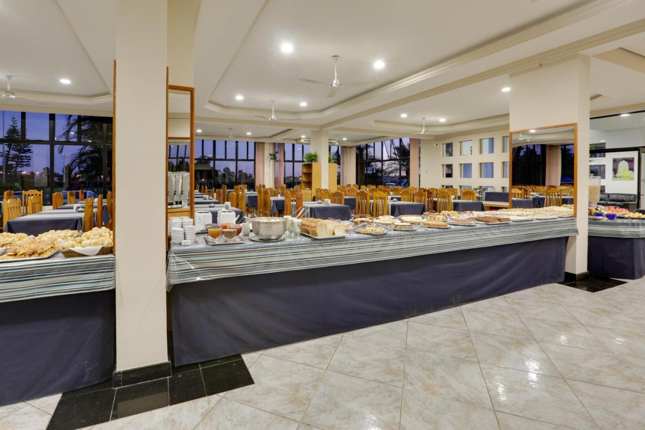 Hotel San Isidro São Gabriel Екстериор снимка