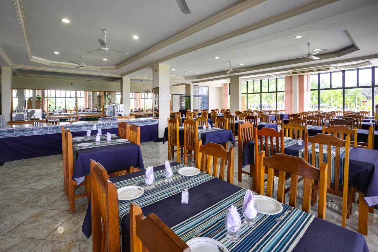 Hotel San Isidro São Gabriel Екстериор снимка