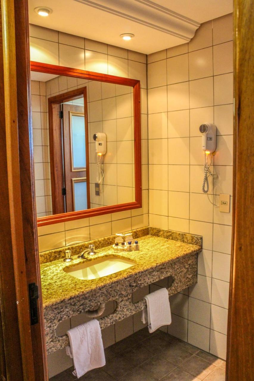 Hotel San Isidro São Gabriel Екстериор снимка