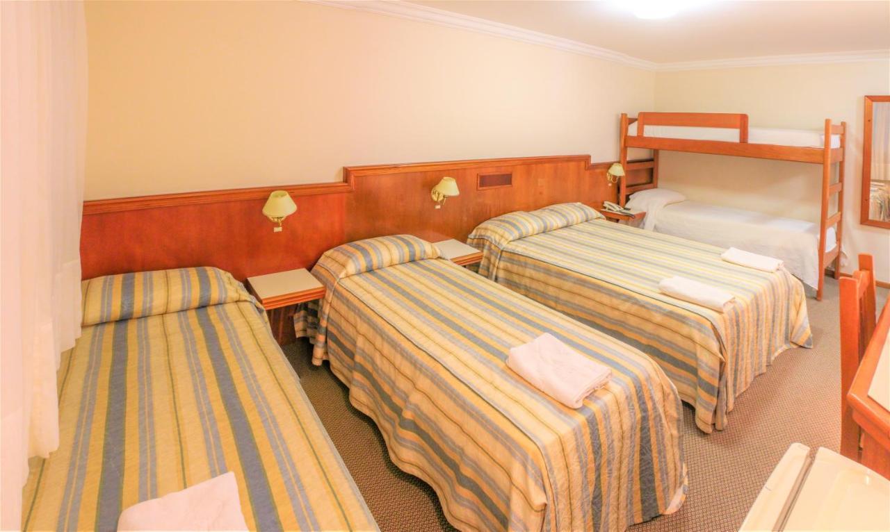 Hotel San Isidro São Gabriel Екстериор снимка